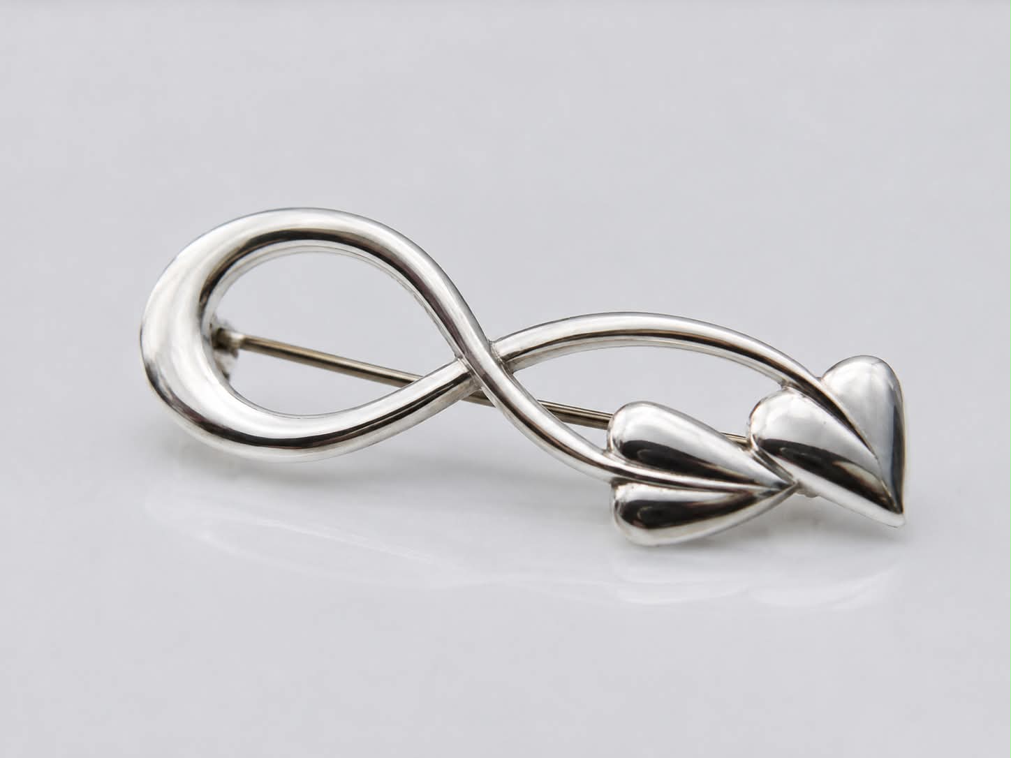 Ortak Sterling Silver Infinity & Hearts Brooch